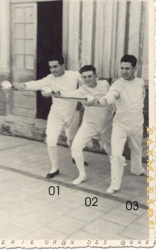 ESCRIME ESCRIMEUR DE L ORANAISE 19XX 01.JPG